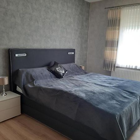 Ferienwohnung Am Ostfriesland-Wanderweg Rhauderfehn Екстериор снимка